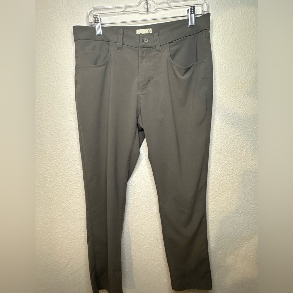 Tasc Performance Gray Pants